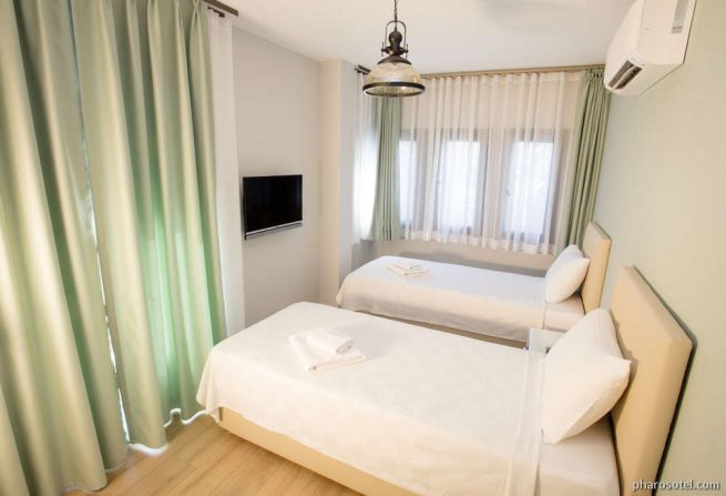 Single Double Room with Balcony